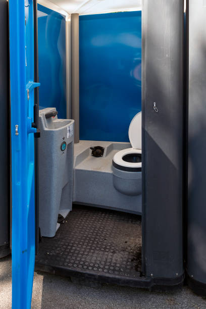 Portable Toilet Options We Offer in Gold Beach, OR